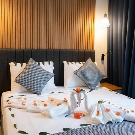 Hotel Destill *